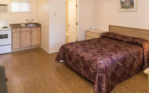 Motel Beachside 2*